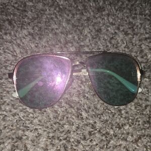 Stylish Gold Aviator Sunglasses